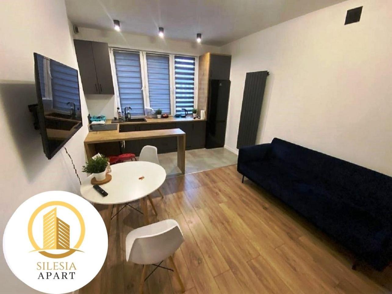 Apartament Ceglany ティヒ エクステリア 写真