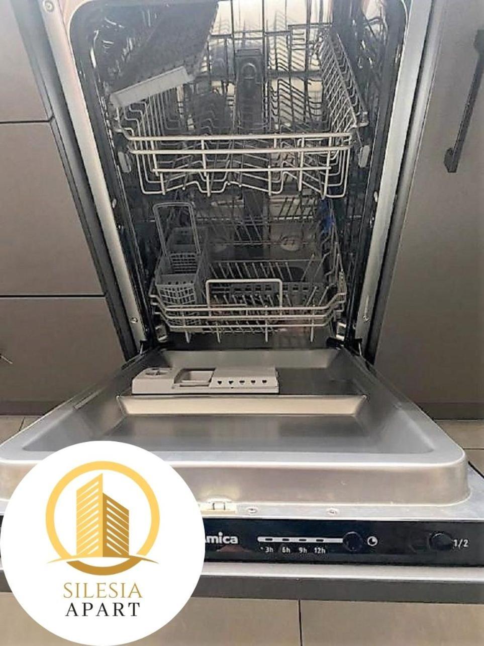 Apartament Ceglany ティヒ エクステリア 写真